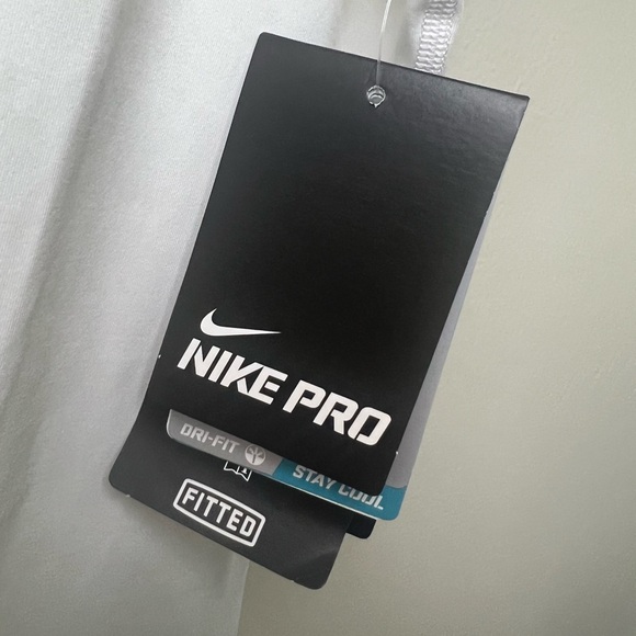 Women’s Nike Pro Dri-fit Stay Cool Fitted White Training Tank LARGE Style-458670 - Picture 4 of 5